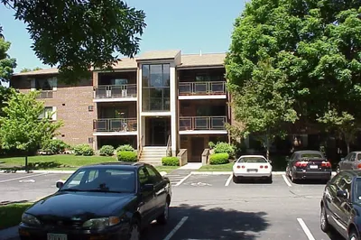 2310 Commonwealth Ave #2-2 1