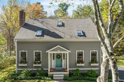 55 Carroll Rd