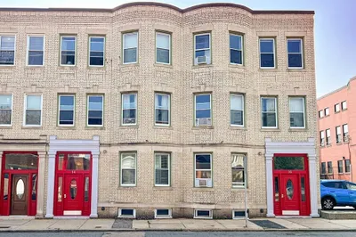 14-16 Chestnut Hill Ave 1