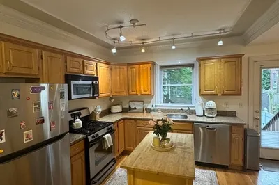1 Beckler Ave #1