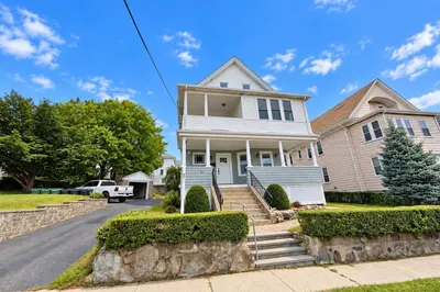 22 Cypress St #1