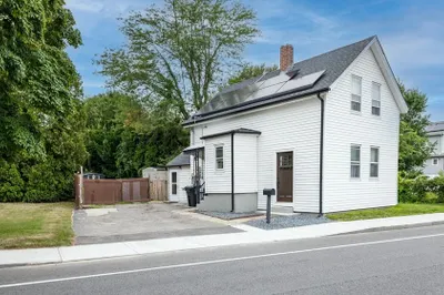 236 Bark St