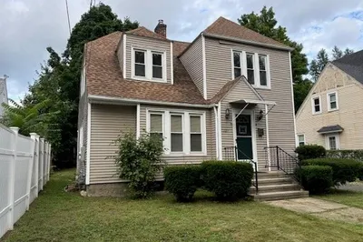 1017 Roosevelt Ave 1