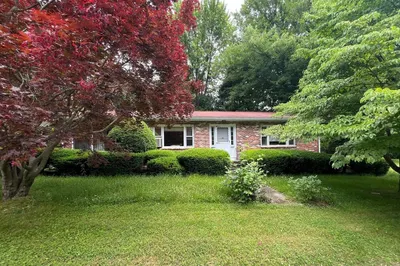 46 Winthrop St 1