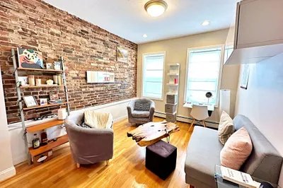 158 Cottage St #3F