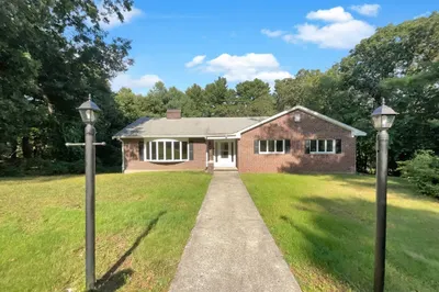 13 Sunset Ave 1