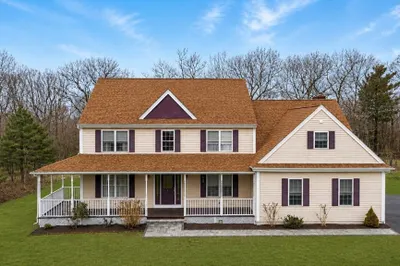 226 Tower Hill Rd 1