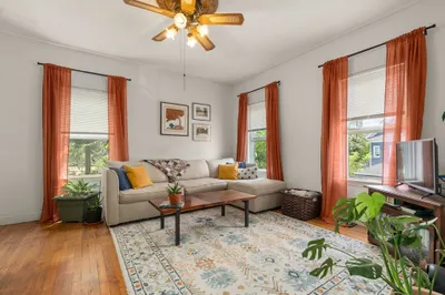 22-24 Bowdoin St