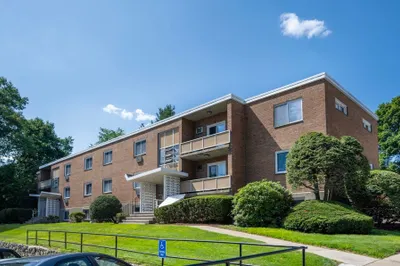 30 Jacqueline RoaD #D 1