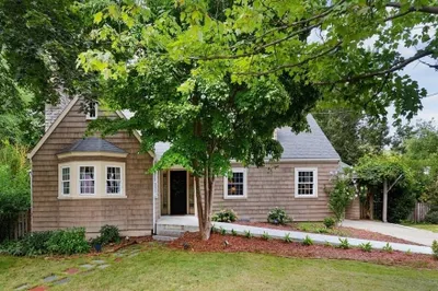44 Mount Pleasant St 1