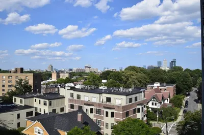50 Longwood Ave #820