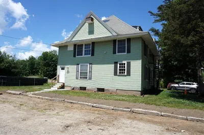 64 Mill St #3 1