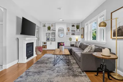 23 Bowdoin St 1