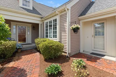 61 Great Hill Drive #61 1