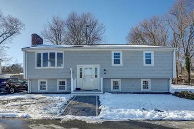 24 Lake View Rd 1