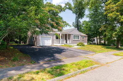 13 Curley Dr 1