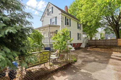 34 John St 1