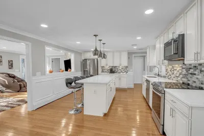 5 Flintlocke Rd