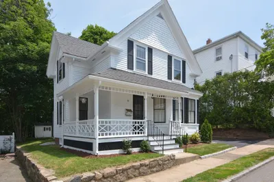 10 Hourihan St 1