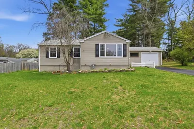 33 Overhill Dr
