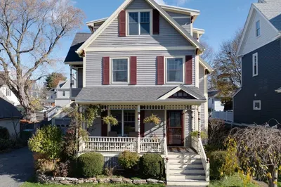 79 Florence Ave 1