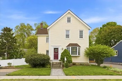114 Fulton St