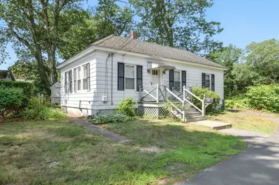 49 Glenwood Rd 1