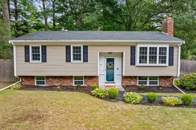 36 Mayflower St