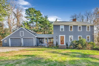 7 Conrad Cir 1