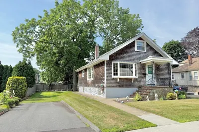 65 Hedge St