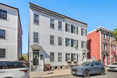 508 E 3rd St #2