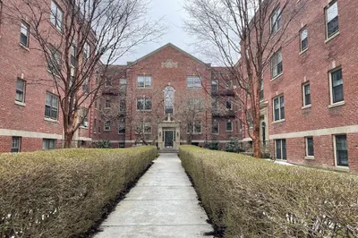 58 Elm St #14 1