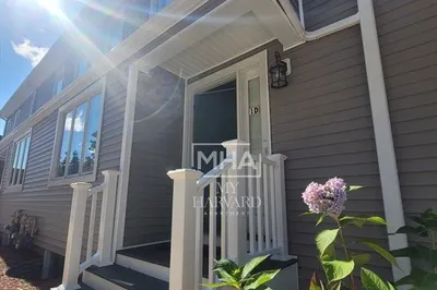 1 RaymonD St #D