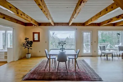 21 Unquomonk Road 1