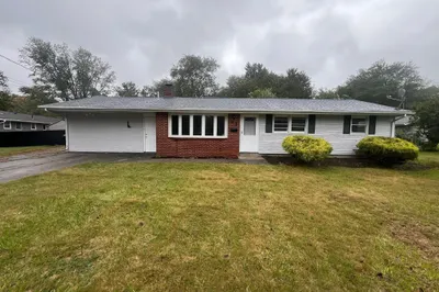 47 Mercedes Rd 1