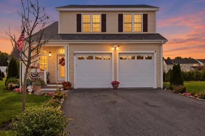 9 Settlers Ln ##583 1