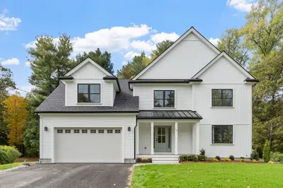 96 Middlesex Ave 1