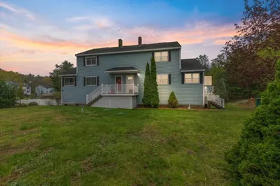 9 Rocco DRive #R
