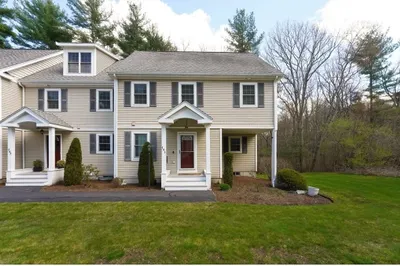 55 Williams St #703