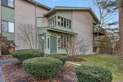 976 Plain Street (55 Parish Pathe) #55 1