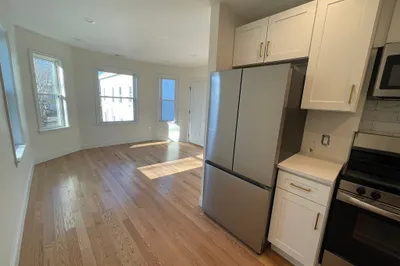 95 Phillips St #1 1