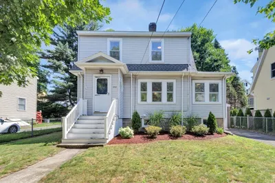 252 Wachusett Ave