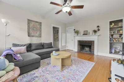 21 Chauncy St #7