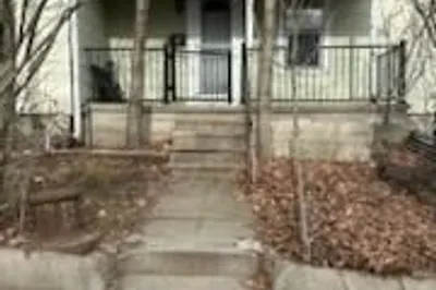 73-75 Guinan St #1 1