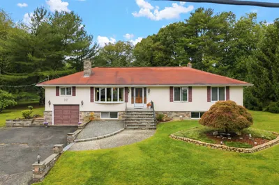 15 Madison Ct 1