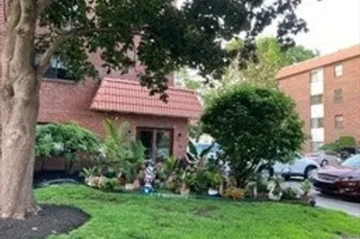 8 Nahant Pl #301