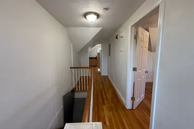 69 Beacon St #3 1