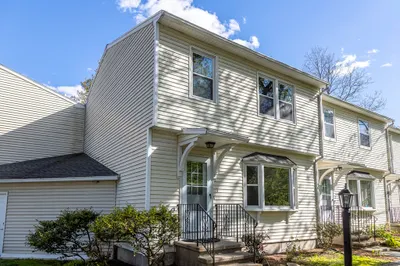 357 Boylston St #3 1