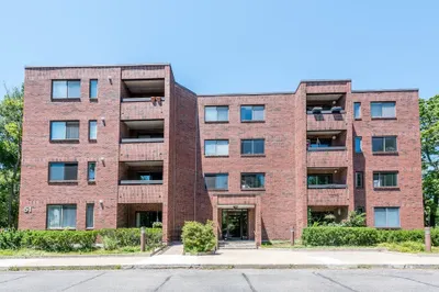 51 John St #303 1