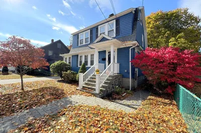 70 Hesseltine Ave